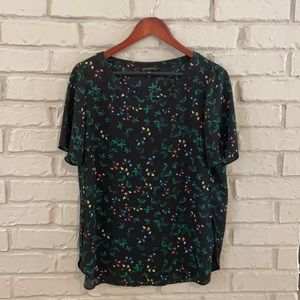 Floral Top ❤️ 💚